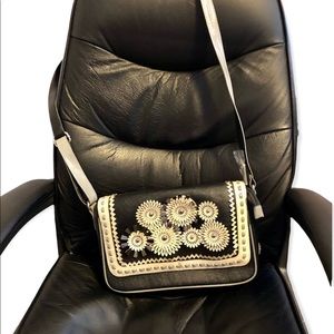 👜Nicole lee shoulder bag NWOT